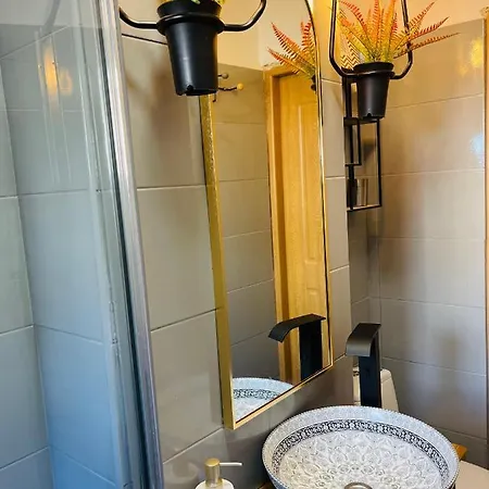 Hygge Place To Stay - Self Check In Nonstop 24H-Wifi Resita Exterior photo