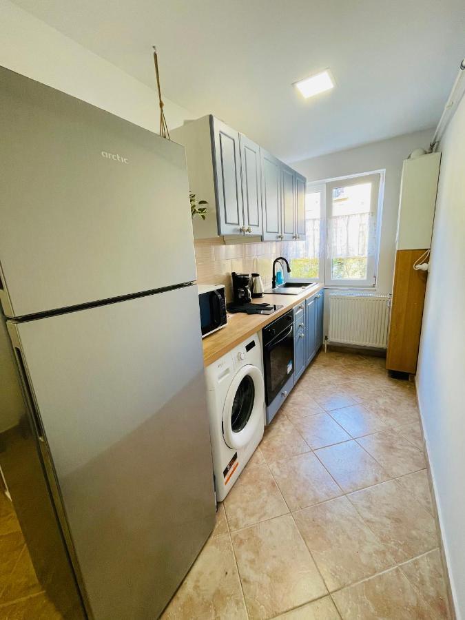 Hygge Place To - Self Check In Nonstop 24h-wifi Apartment Resita